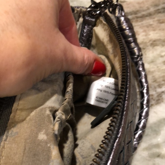 Elliott Luca leather clutch/ crossbody - Picture 4 of 8